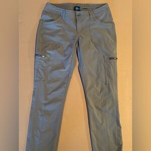 Kuhl Horizn Gray Skinny Cargo Hiking Pants Size 4